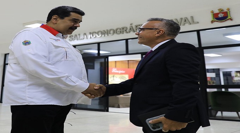 Presidente Nicolás Maduro sostuvo encuentro con salsero Alex D'Castro