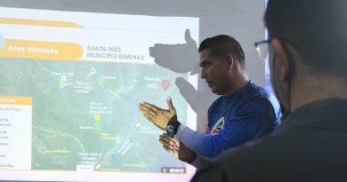 Arreaza participa en mesa de trabajo para debatir soluciones a problemática de lluvias en Barinas