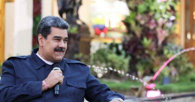 Este jueves presidente Maduro retoma programa radial «La Hora de la Salsa»