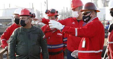 El Aissami confirma operatividad de refinería El Cardón