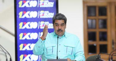 Maduro exhorta a la población a vacunarse ante repunte de casos de Covid-19