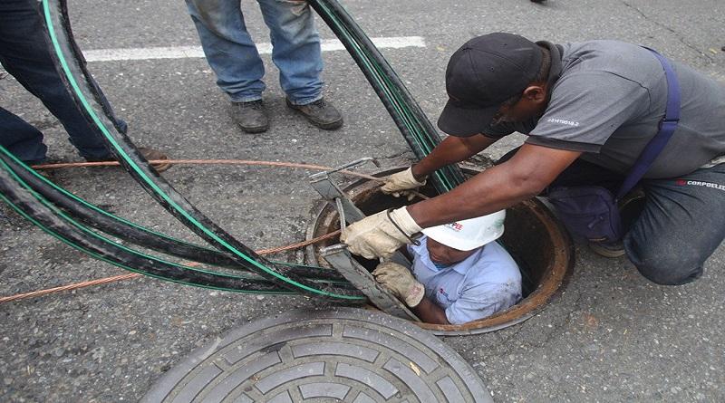 Corpoelec realiza labores de mantenimiento en San Bernandino