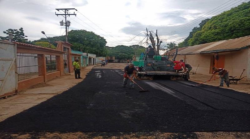 Plan de asfaltado recupera calles del municipio El Socorro en Guárico