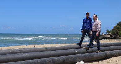 Avanzan trabajos de construcción de tubería submarina en Caruao estado La Guaira