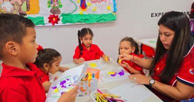 Zulia: Niños y niñas del CEI Serrano regresan a clases estrenando escuela reinagurada por Bricomiles