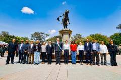 Zulia rindió homenaje al Libertador al conmemorarse 195°aniversario de su paso a la inmortalidad