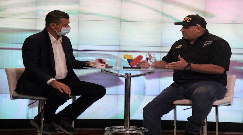 Compra-venta de vehículo con documento privado es un delito