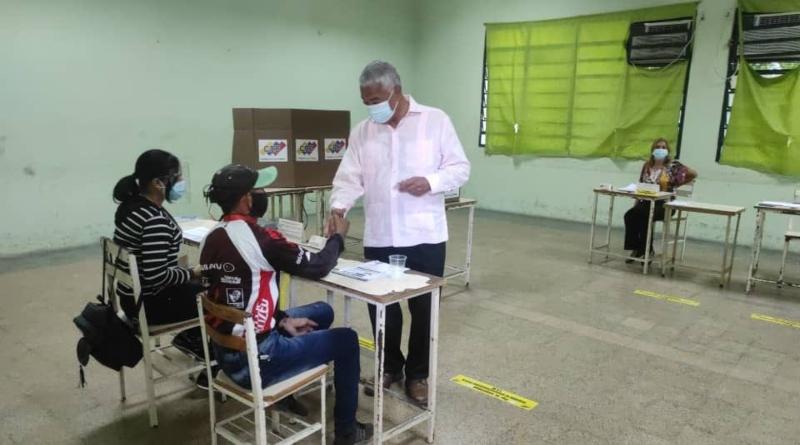 Claudio Fermín destaca normalidad en elección de Barinas