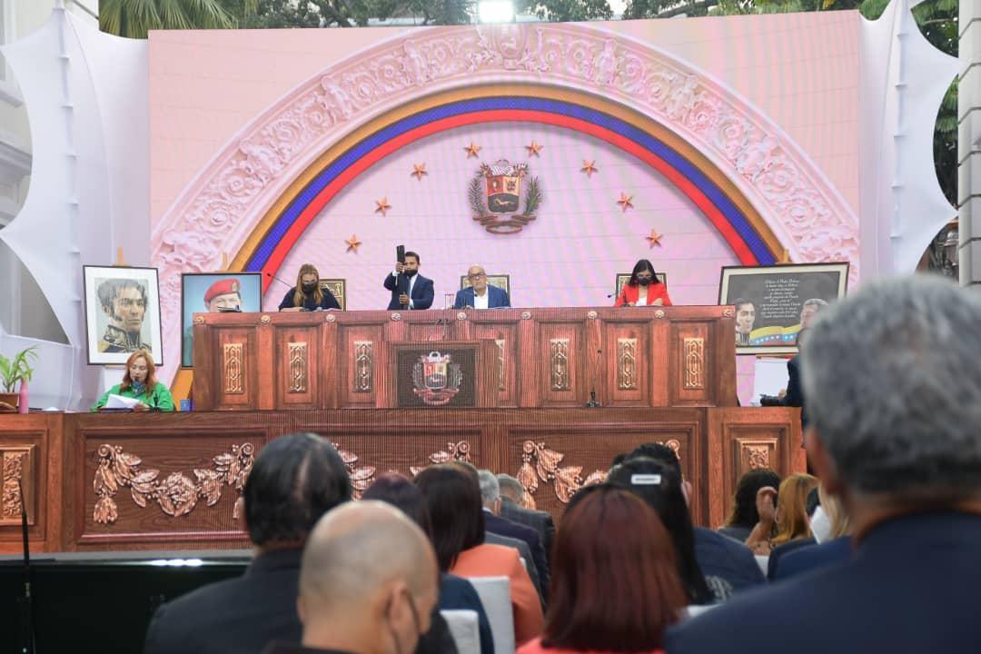 Comisión de Cultura de la AN rindió homenaje a Carlos Escarrá