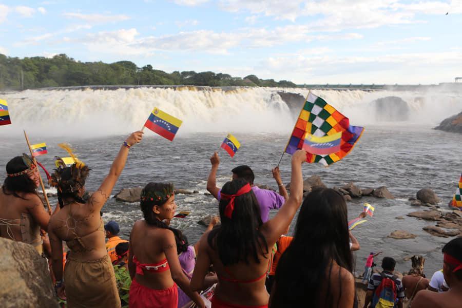 Venezuela celebra el Día Nacional de la Niña y del Niño Indígena