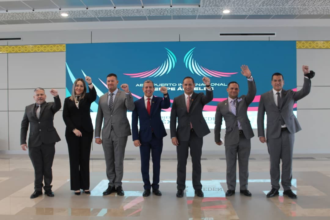Conviasa fortalece vínculos de hermandad con vuelo inaugural Caracas- México
