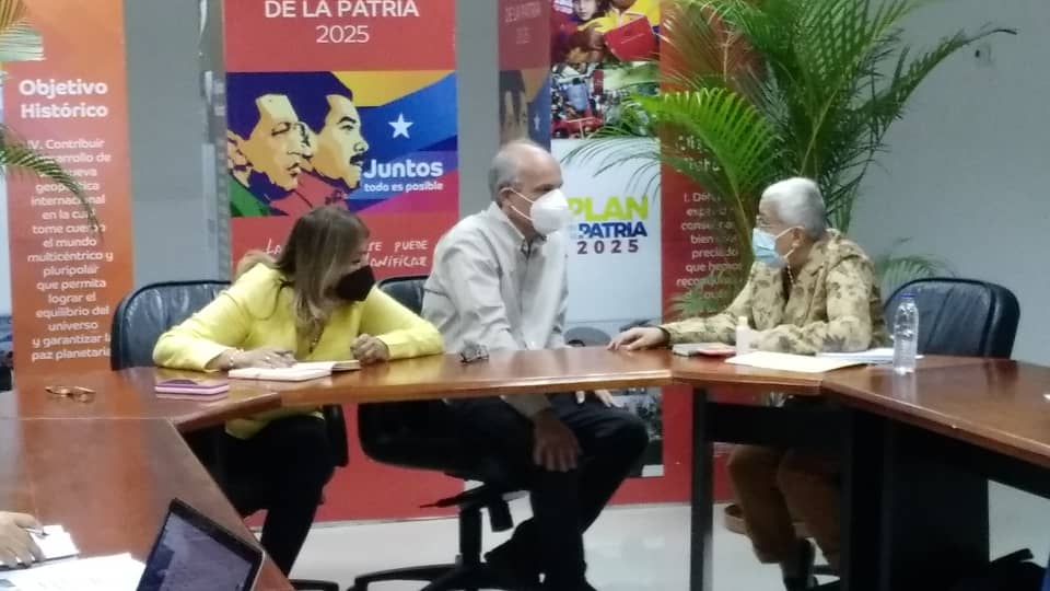 Gobierno Nacional desarrolla plan educativo del país vinculado con el Plan de la Patria