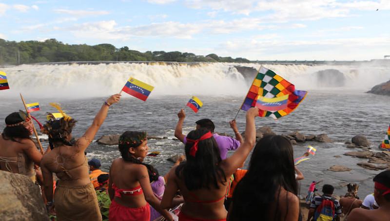 Venezuela celebra el Día Nacional de la Niña y del Niño Indígena