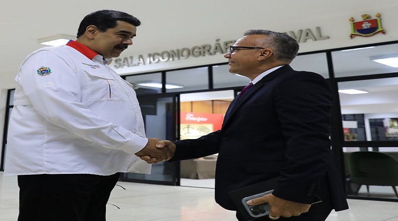 Presidente Nicolás Maduro sostuvo encuentro con salsero Alex D Castro