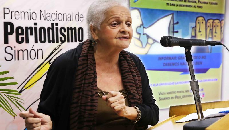 Cristina González dedica Premio Único Simón Bolívar 2020 a RNV
