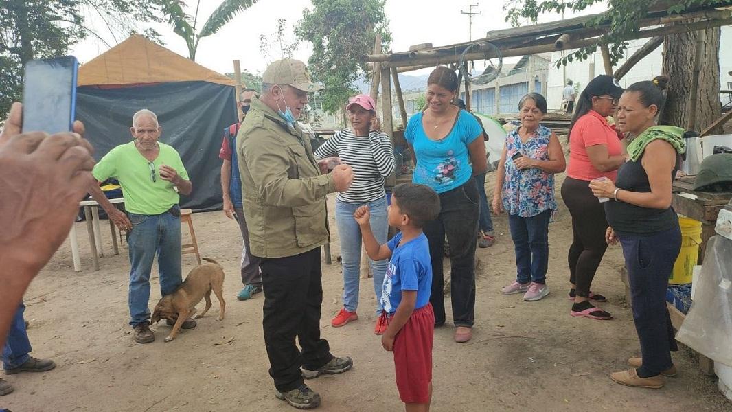 Cabello visitó a familias que fueron víctimas del alcalde de Guatire: Exigimos justicia