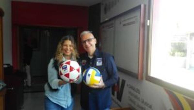 RNV recibe donación de la ONA para promover el deporte