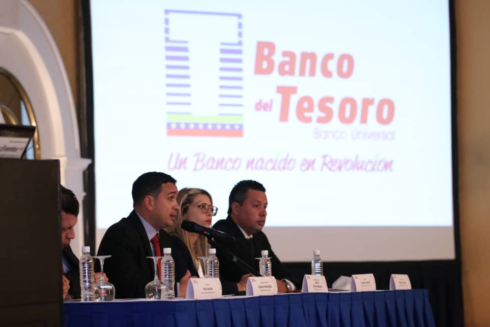 Banco del Tesoro se enrumba hacia su transformación