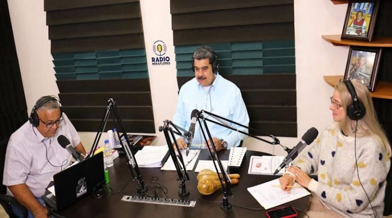 Venezuela coordina con ACNUR la redirección de recursos para migrantes venezolanos