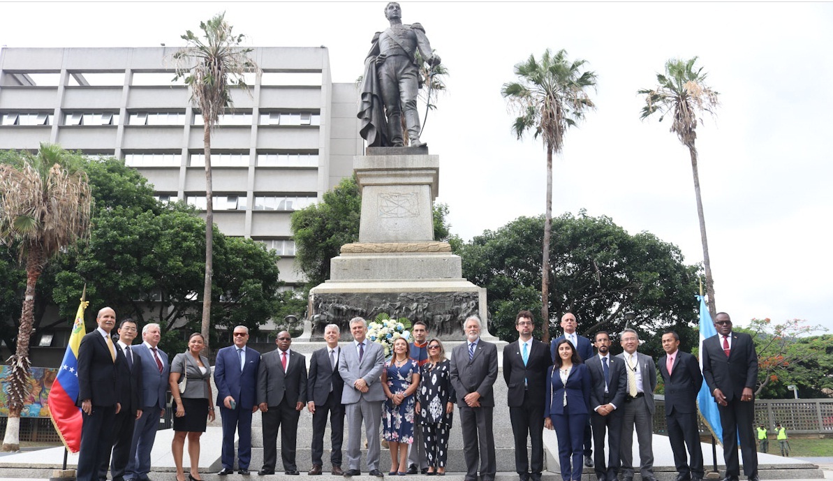 Embajada de Argentina en Caracas conmemora 212° aniversario de la Revolución de 1810