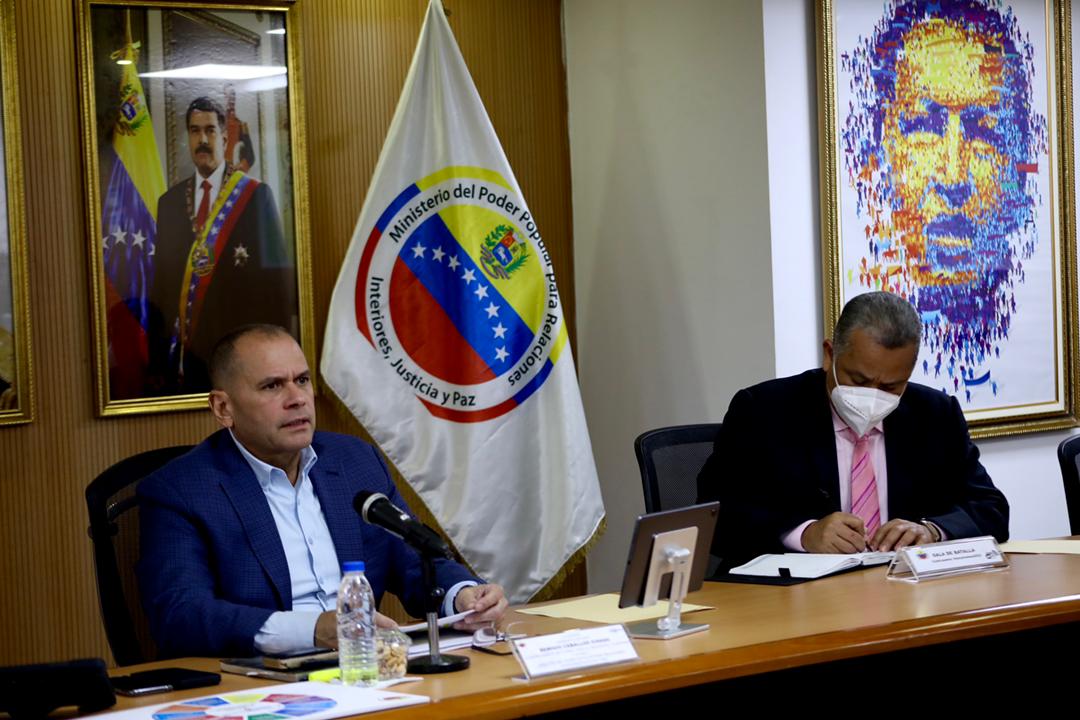 Vicepresidente Ceballos revisa estrategias para fortalecer acción policial