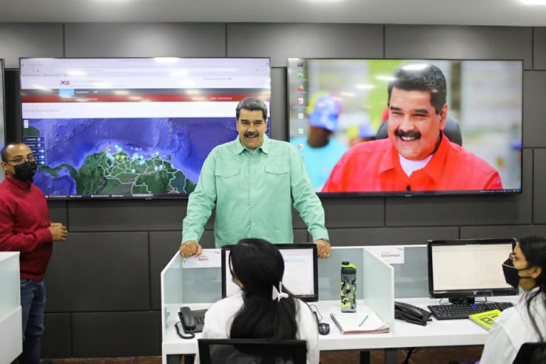 visita sorpresa de Maduro a puesto de Comando 1x10