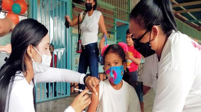 Jornadas de vacunación se mantienen en escuelas de Valle de la Pascua
