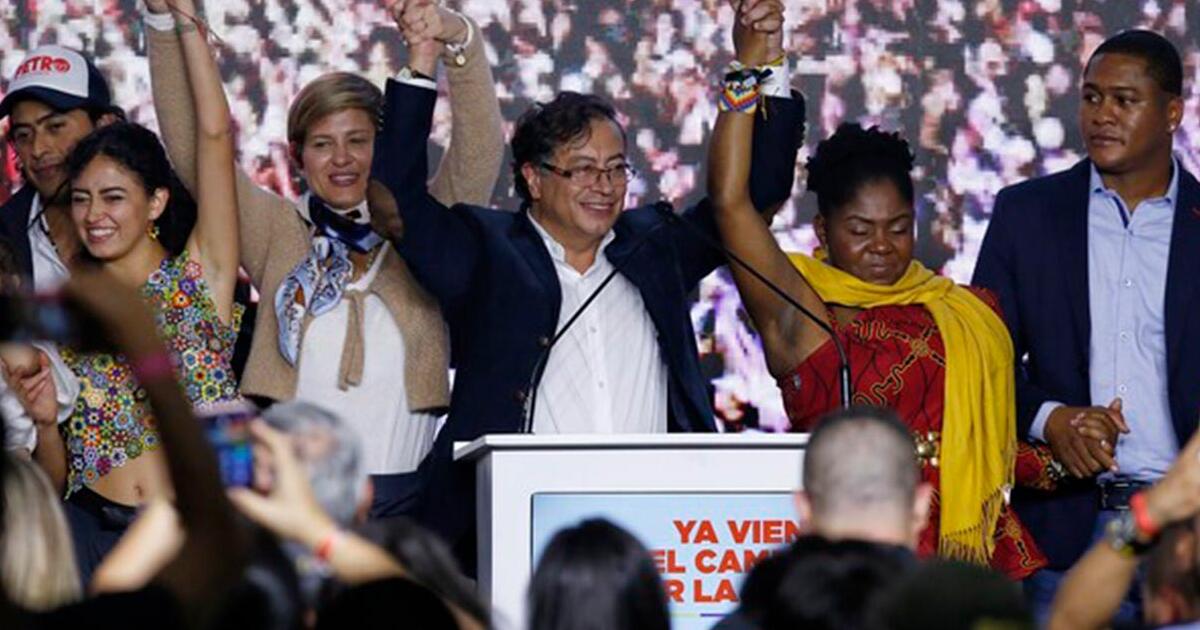 Petro, tras este periplo que ha recorrido sin pausa, se convierte en el primer presidente que representa a los sectores progresistas y democráticos de la izquierda colombiana.