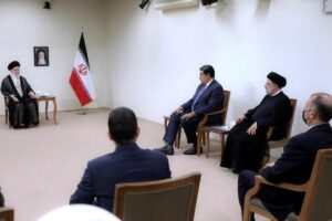 Presidente Maduro se reunió con líder supremo iraní Ayatolá Ali Jameini
