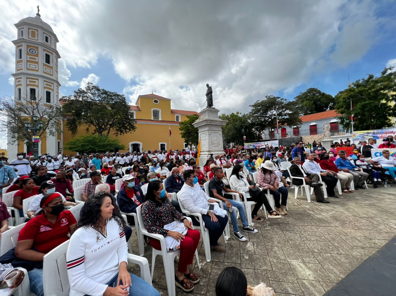 En Ciudad Bolívar conmemoraron nacimiento del Comandante Hugo Chávez