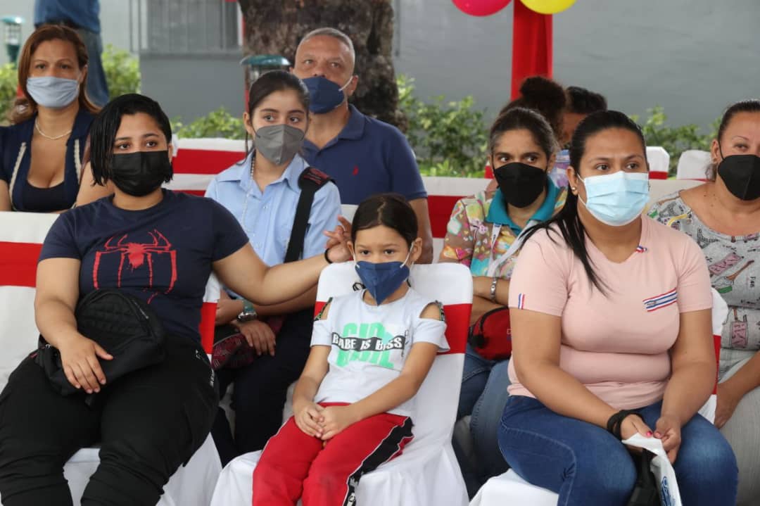 Activados puntos de vacunación contra la Covid 19 en centros educativos del país