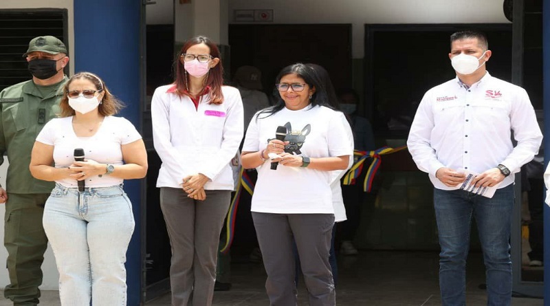 Vicepresidenta reinaugura CDI en Puerto Cabello durante despliegue de Bricomiles de salud