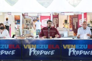 Jefe de Estado instruye realizar Congreso de Productores de Cacao