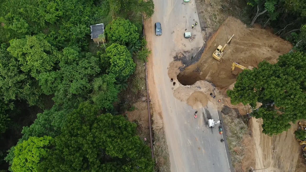 Continúan reparaciones de troncal 17 de la carretera Lara-Zulia tras hundimiento