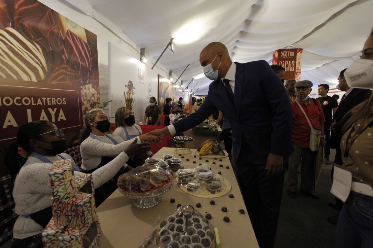 Gobernación de Miranda reforzará la producción del cacao y la caña de azúcar en la entidad