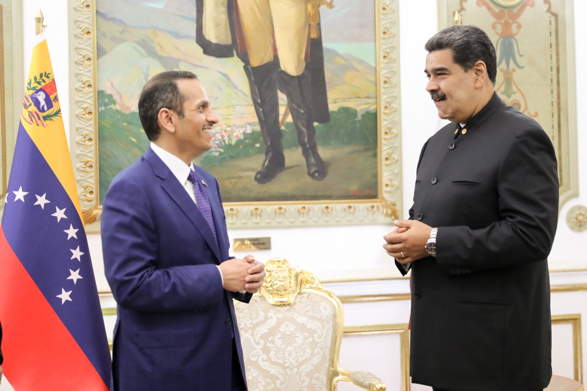 President Maduro welcomes Chancellor of Qatar at Miraflores Palace