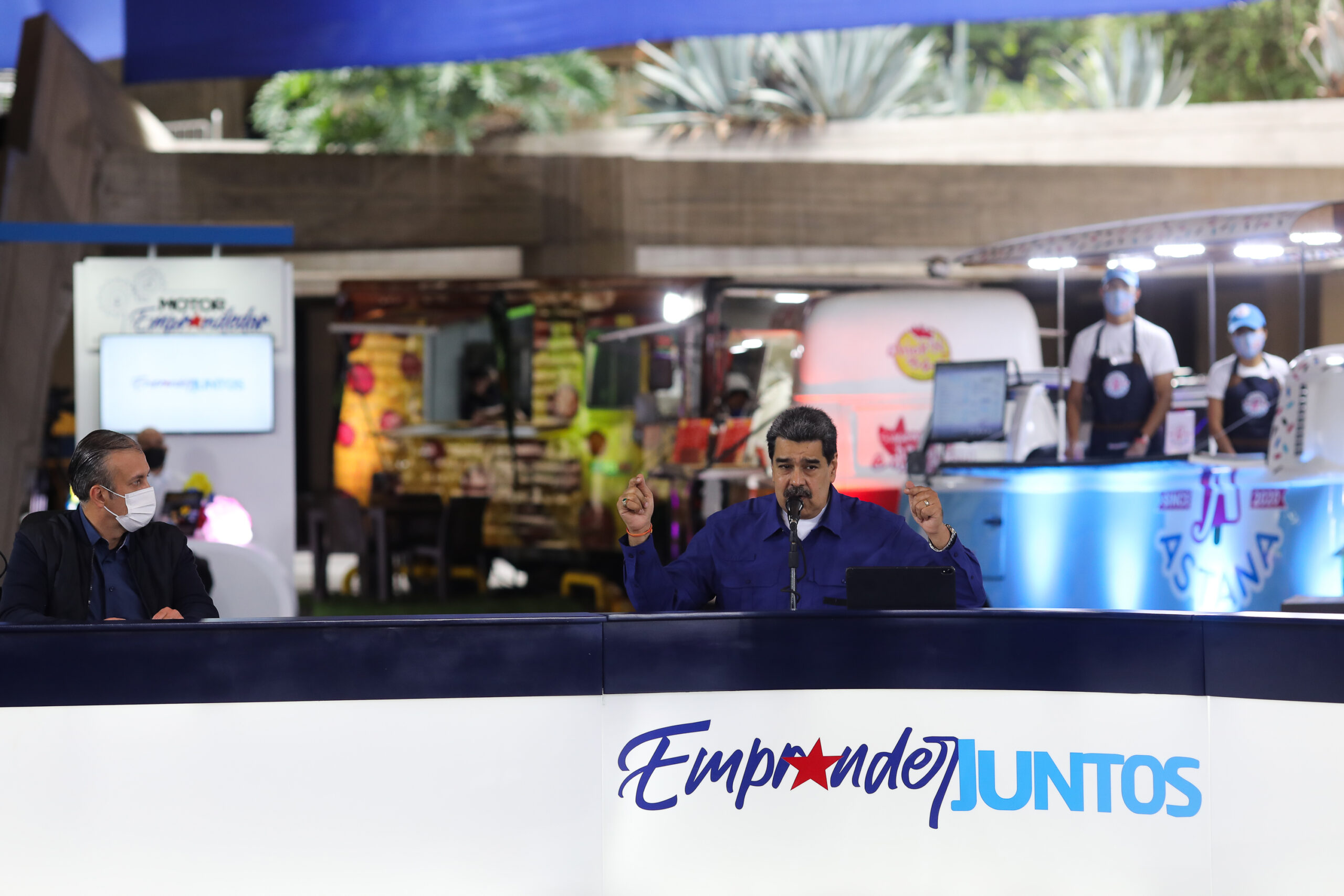 Presidente Nicolás Maduro denuncia robo del oro y del avión en Argentina