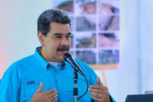 Con el 1x10 del Buen Gobierno y las Bricomiles atendemos al pueblo