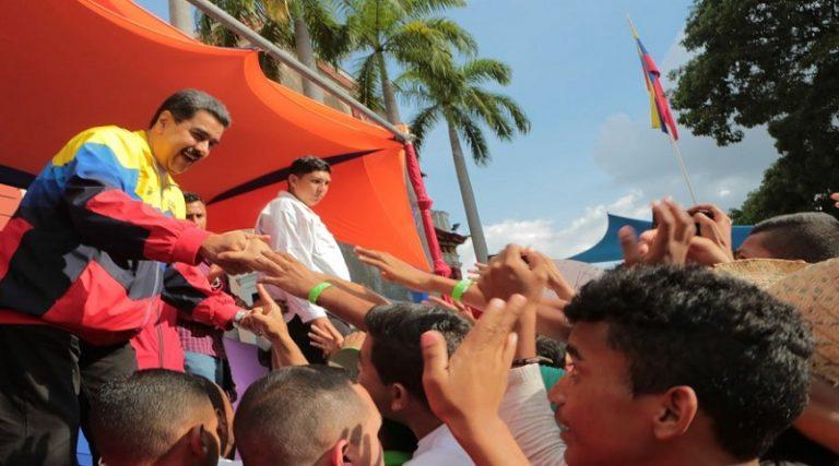 Presidente Maduro invita a participar en elección de jefes de calles del PSUV este sábado