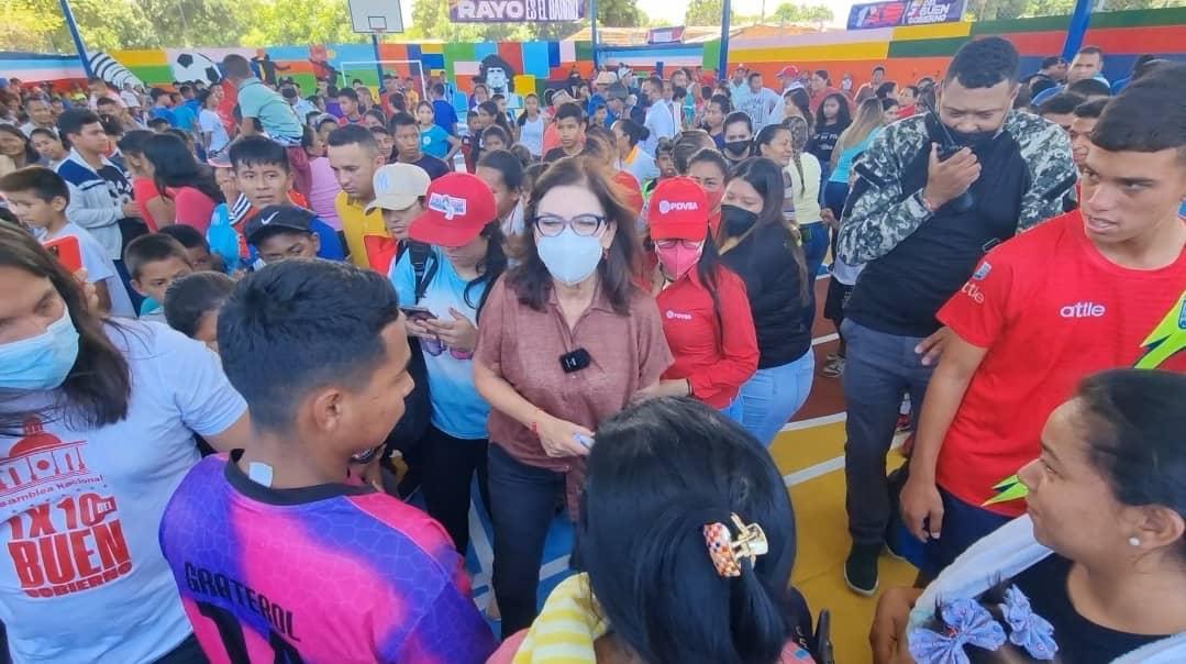 Misión Venezuela Bella continua recuperación de canchas de usos múltiples en el oeste de Maracaibo