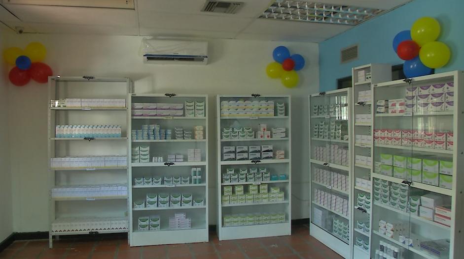 Carabobeños ya cuentan con primera farmacia comunitaria gratuita