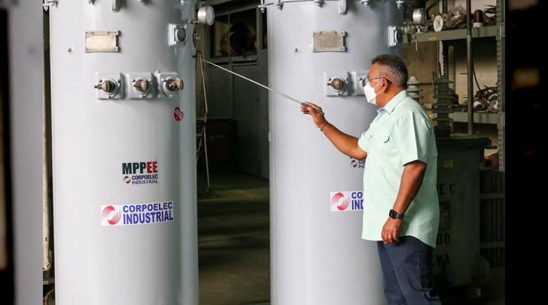 Entregan 284 transformadores y cinco mil luminarias para mejorar el SEN