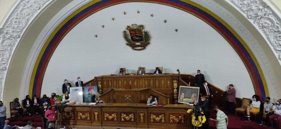 Asamblea Nacional aprueba 13 artículos de Ley de la Actividad Aseguradora