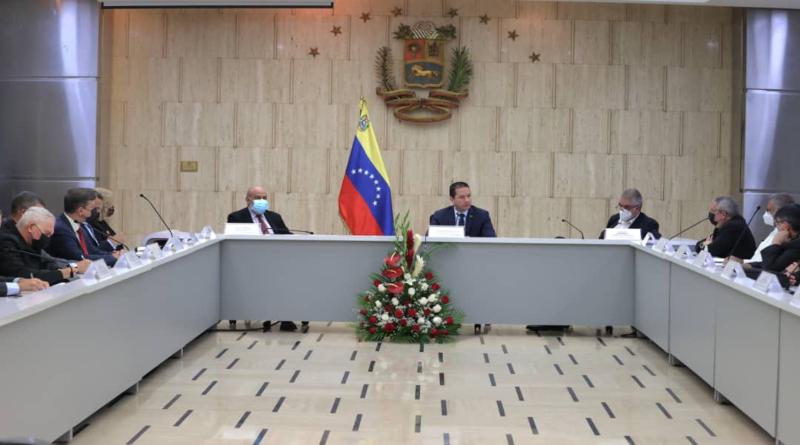 Canciller Carlos Faría orienta agenda de trabajo de embajadores recién designados