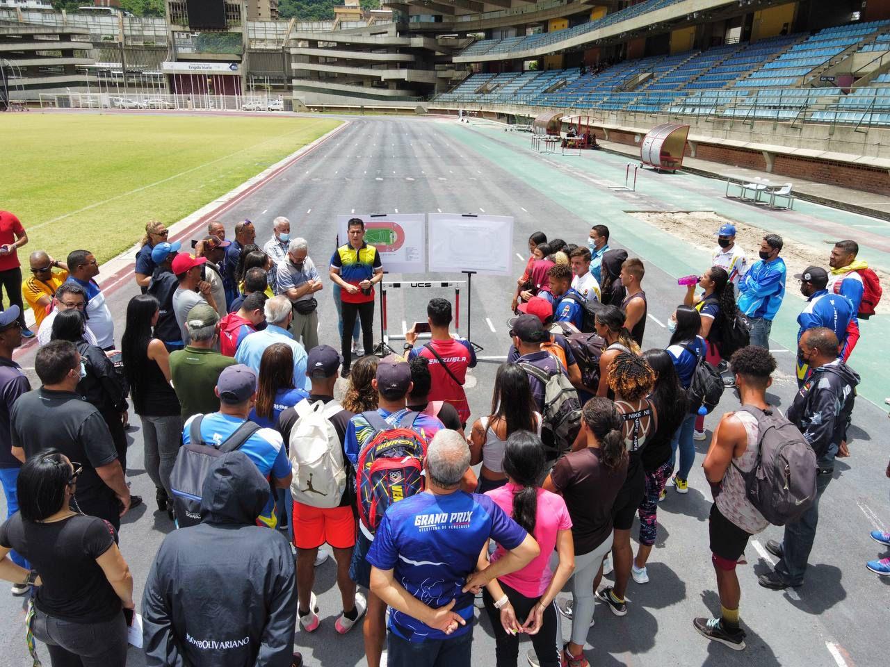 Ministro de Deporte anuncia restauración del Estadio Olímpico Nacional Brígido Iriarte