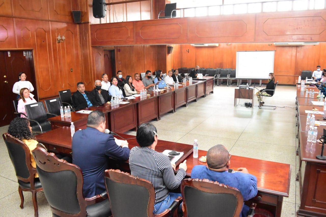 Parlamento Carabobeño presentó propuesta de reforma a la constitución del estado.