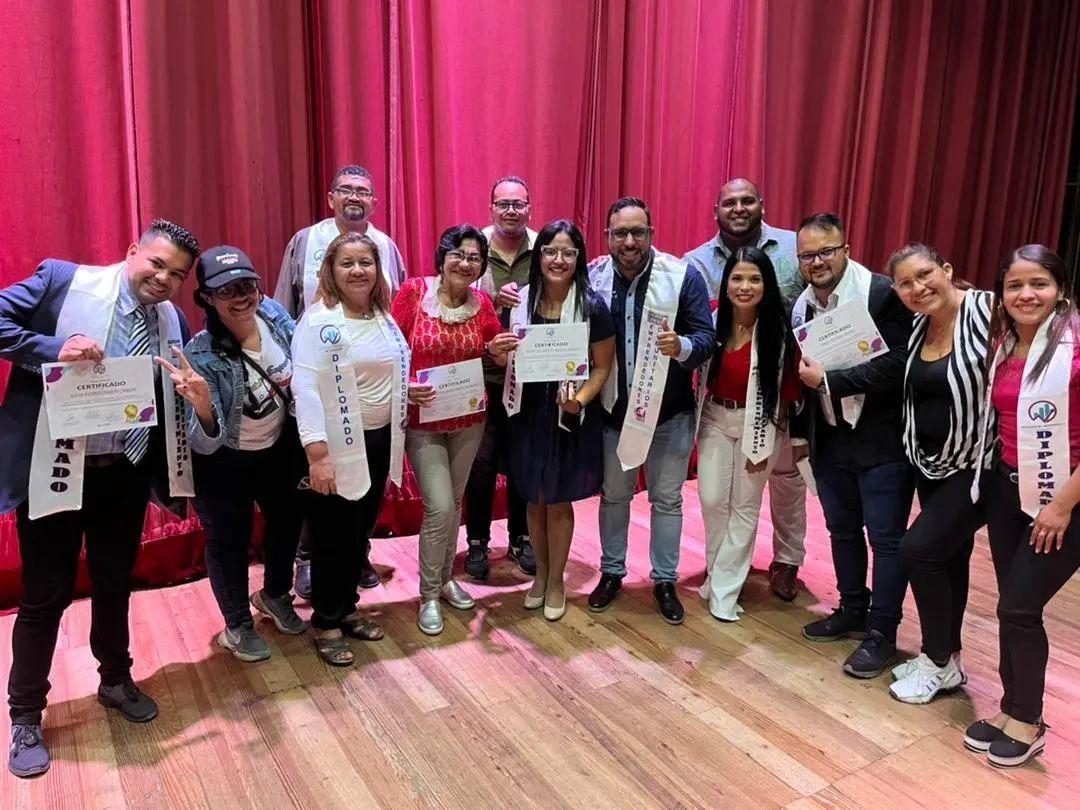 300 emprendedores comunitarios recibieron certificación en el estado Carabobo