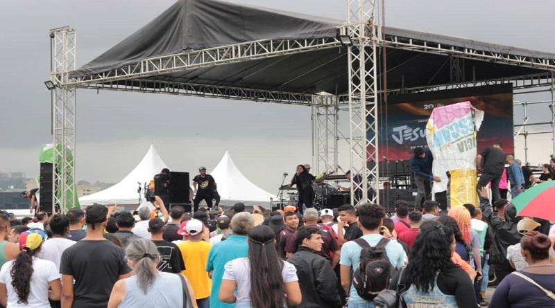 Venezolanos celebran el Jesús Fest en La Carlota