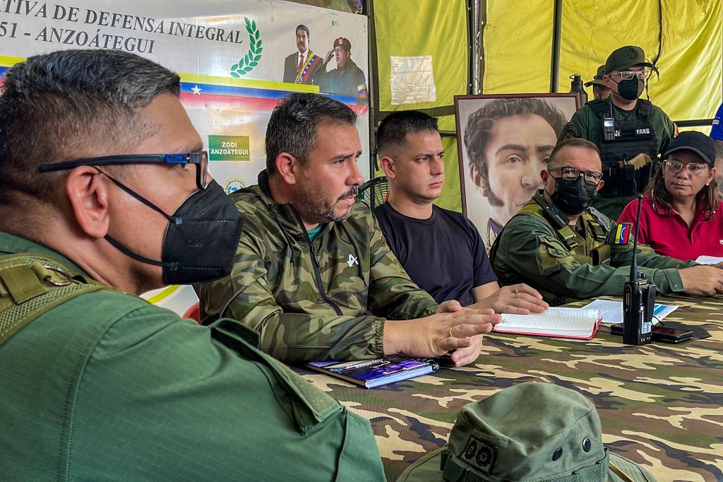 Gobierno Bolivariano atiende a los afectados por crecida del río Unare