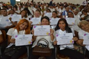 Certifican más de 300 emprendedores en Valles del Tuy